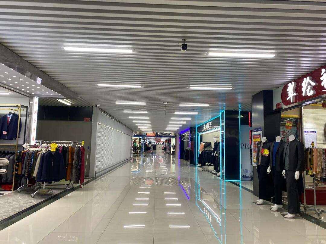 实体商业批发市场：在变革浪潮中寻找破局之